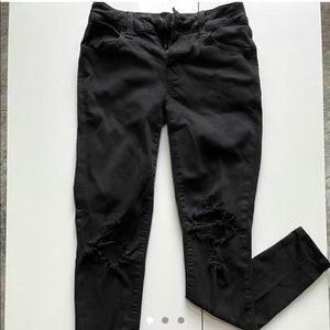 Black Ripped Skinny Jeans